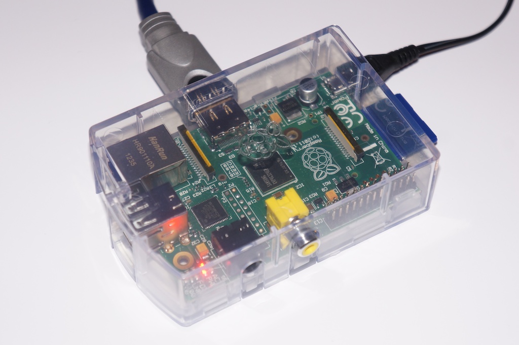 Raspberry Pi mit Gehäuse